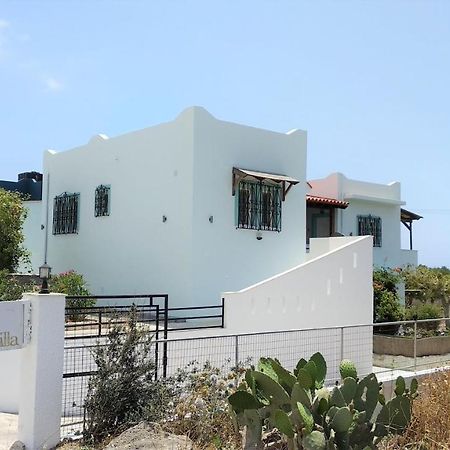 Adonis Villa Куцунари Екстериор снимка