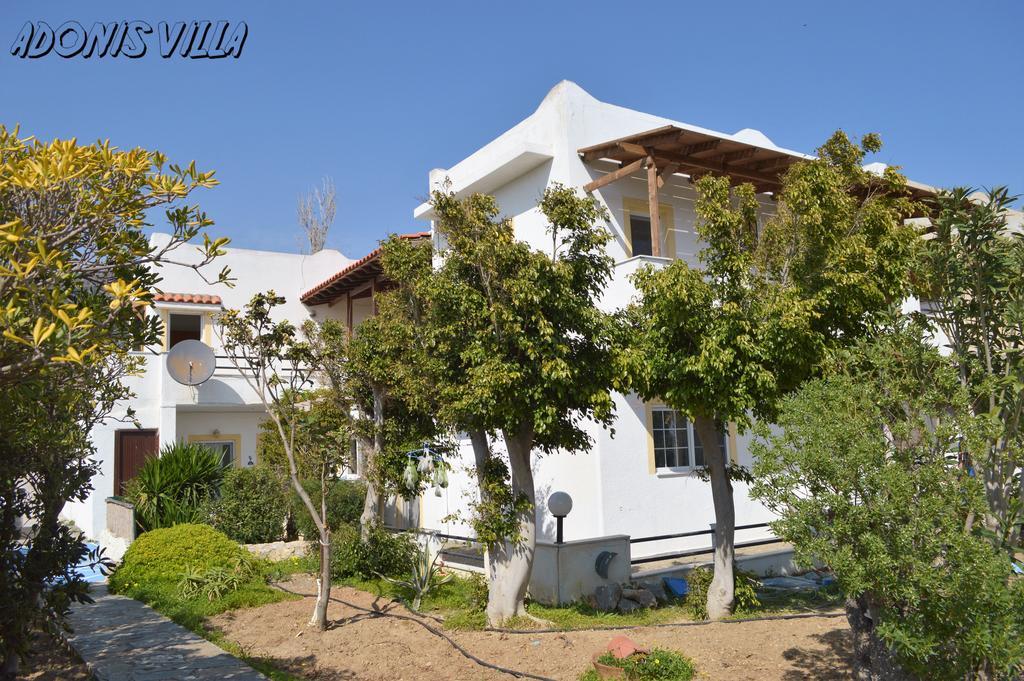 Adonis Villa Куцунари Екстериор снимка