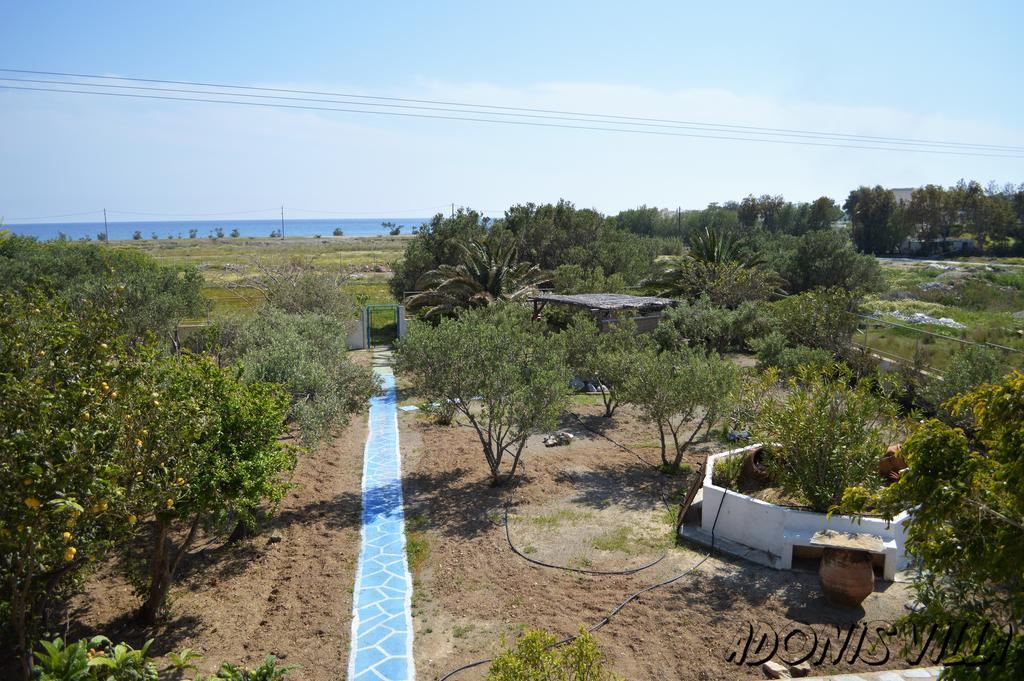Adonis Villa Куцунари Екстериор снимка