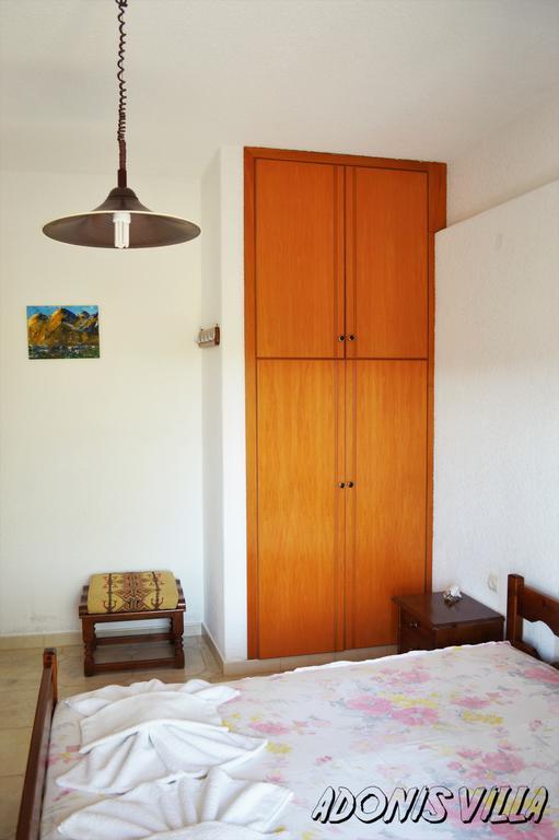 Adonis Villa Куцунари Екстериор снимка