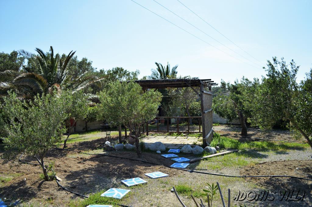 Adonis Villa Куцунари Екстериор снимка