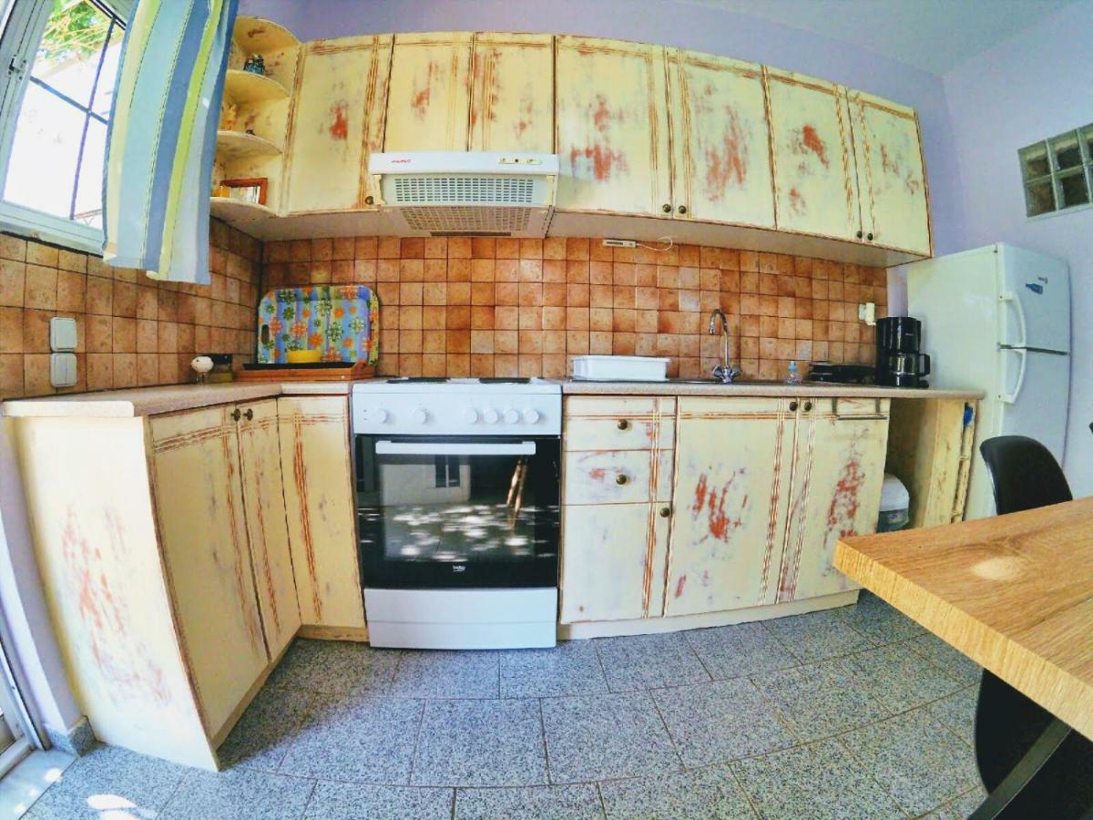 Adonis Villa Куцунари Екстериор снимка