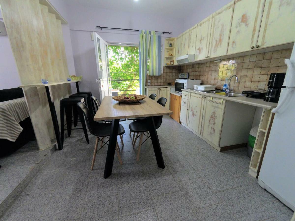 Adonis Villa Куцунари Екстериор снимка